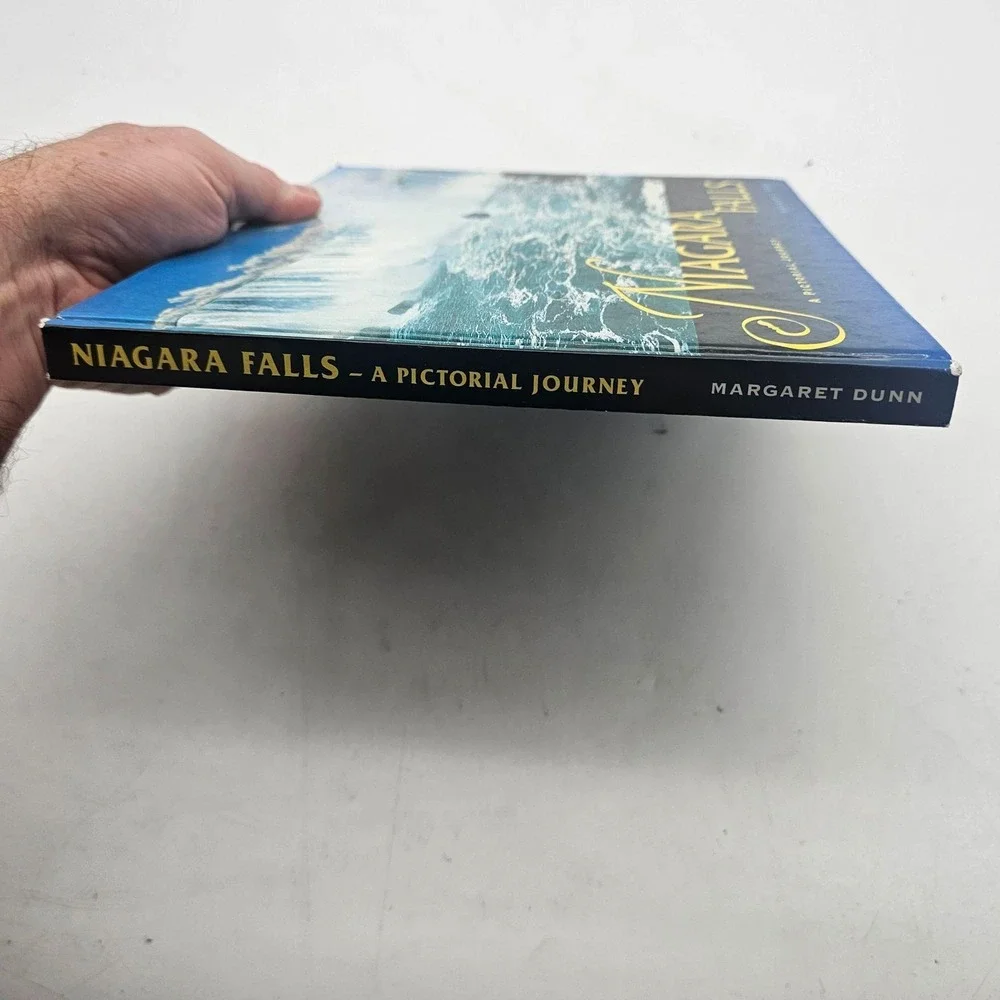 Vintage 1998 Niagara Falls - A Pictorial Journey Margaret Dunn Hardcover Photos